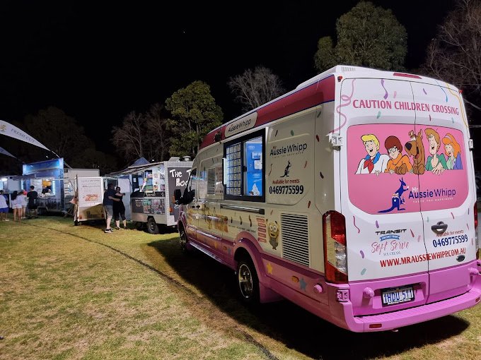 How to Hire an Ice Cream Van for Any Event?