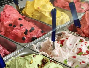 Ice Cream Van Hire vs Dessert Catering Company: Pros & Cons